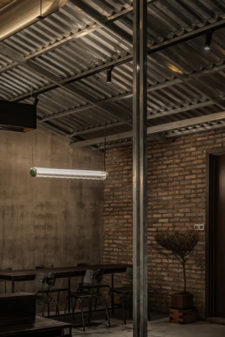 An Mien Lumiere Cafe 